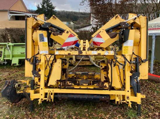 NEW HOLLAND - BEC 10 RANGS - 2014