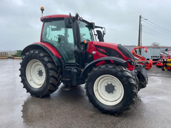 VALTRA - N114 - 2016