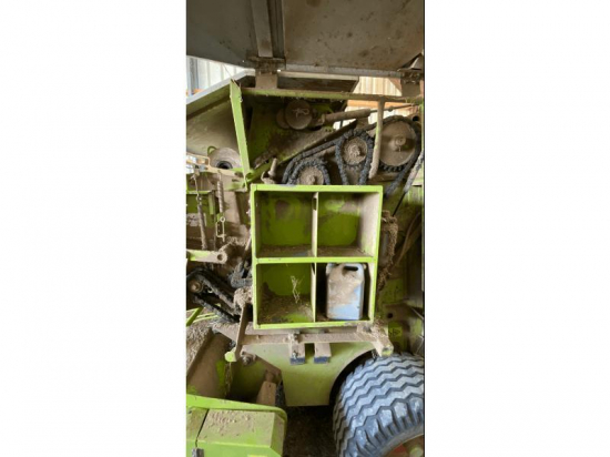 CLAAS RECOLTE - ROLLANT 250 - 2005