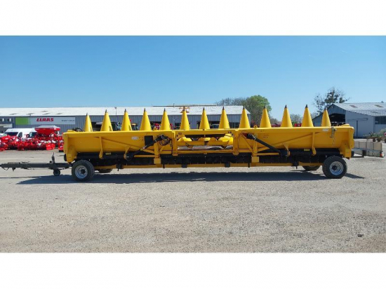 NEW HOLLAND - HEADER 886 - 2017
