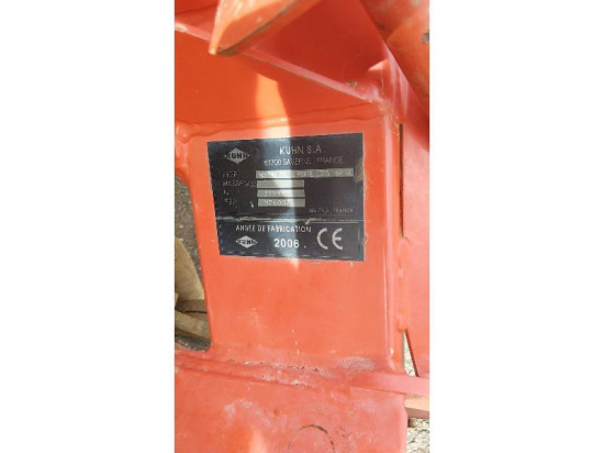 KUHN - MAXIMA 3.35 M - 2008