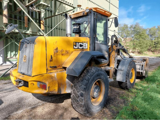 JCB - 416 - 2013