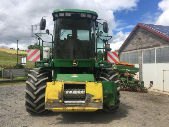 JOHN DEERE - 7200 - 2004
