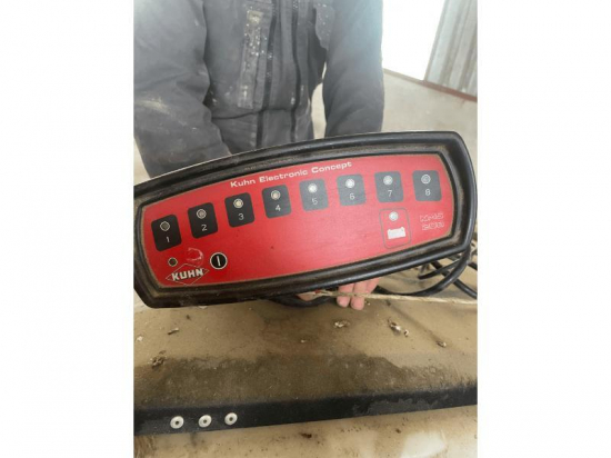 KUHN - MAXIMA 3.35 M - 2008