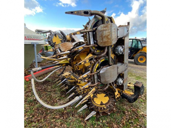 NEW HOLLAND - BEC 10 RANGS - 2014