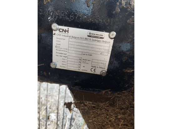 NEW HOLLAND - L640T - 2020