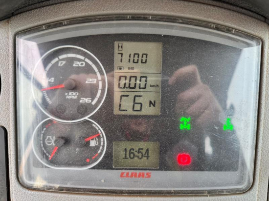 CLAAS TRACTEUR - ARION 640 - 2010