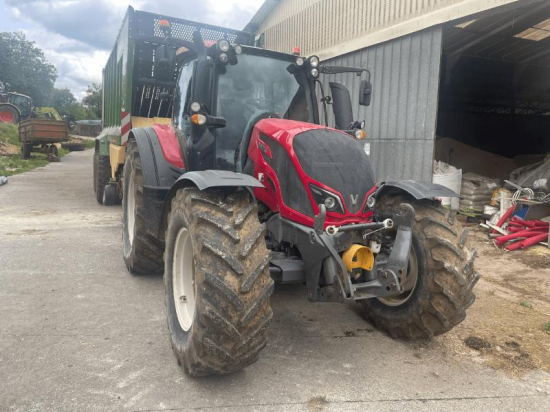 VALTRA - N 174 - 2016