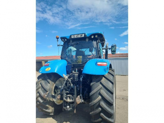 NEW HOLLAND - T7.225 - 2016