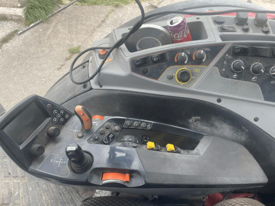 VALTRA - N 174 - 2016