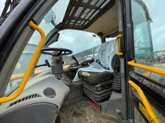 JCB - 532/60 AGRI TL4 - 2023