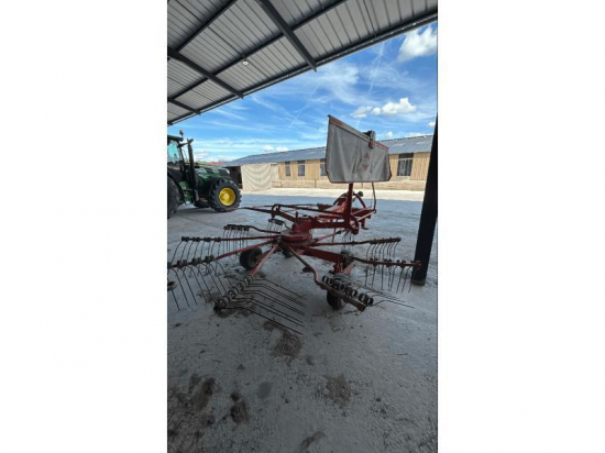 KUHN - GA 4121 - 2015