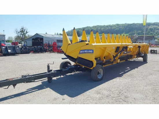 NEW HOLLAND - HEADER 886 - 2017