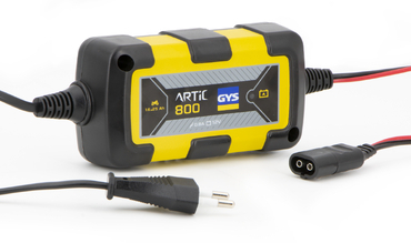 CHARGEUR DE BATTERIE ARTIC 800
