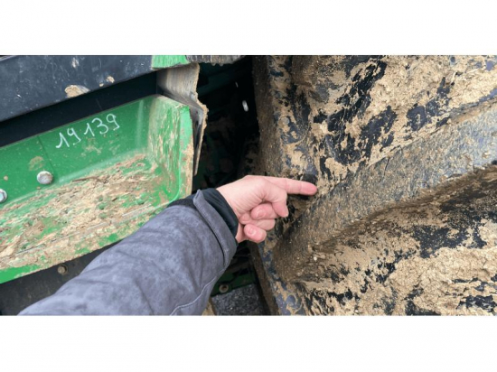 JOHN DEERE - 7230 - 2012