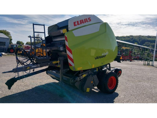 CLAAS RECOLTE - VARIANT 450 RF - 2019
