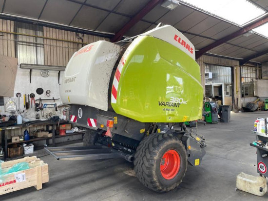 CLAAS RECOLTE - VARIANT 380 RC - 2016