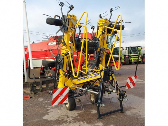 NEW HOLLAND - PROTED 880 - 2021