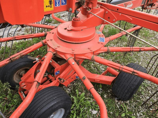 KUHN - GA6632 - 2016