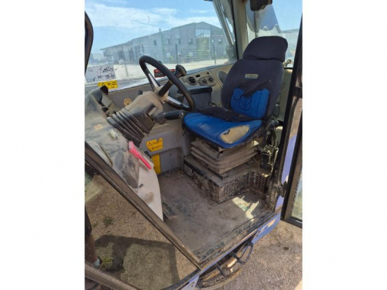 NEW HOLLAND - LM 5060 - 2013