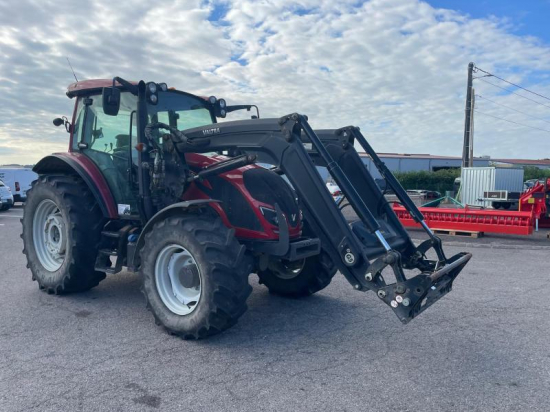VALTRA - A114 HITECH - 2017