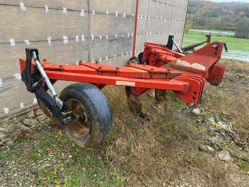 QUIVOGNE - SSD6 - 2001