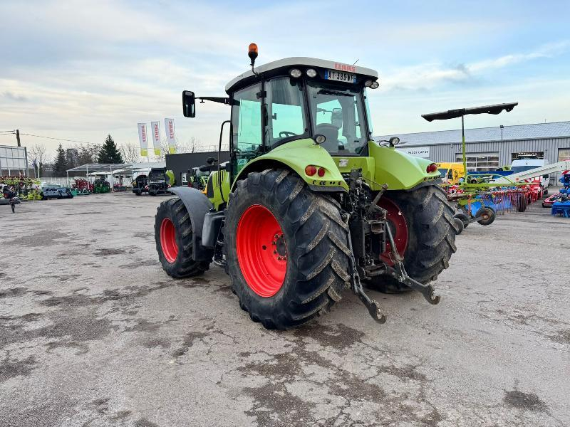 CLAAS TRACTEUR - ARION 640 - 2010