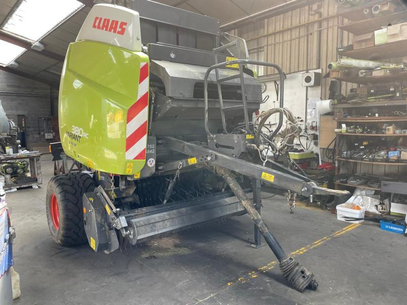 CLAAS RECOLTE - VARIANT 380 RC - 2016