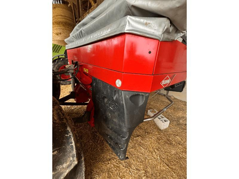 KUHN - AXIS 20.2 - 2015