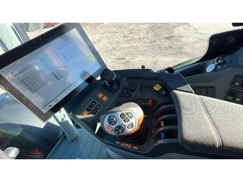 CLAAS TRACTEUR - AXION 810 - 2020