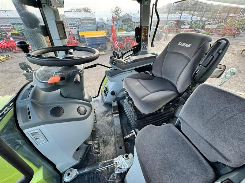 CLAAS TRACTEUR - ARION 630 - 