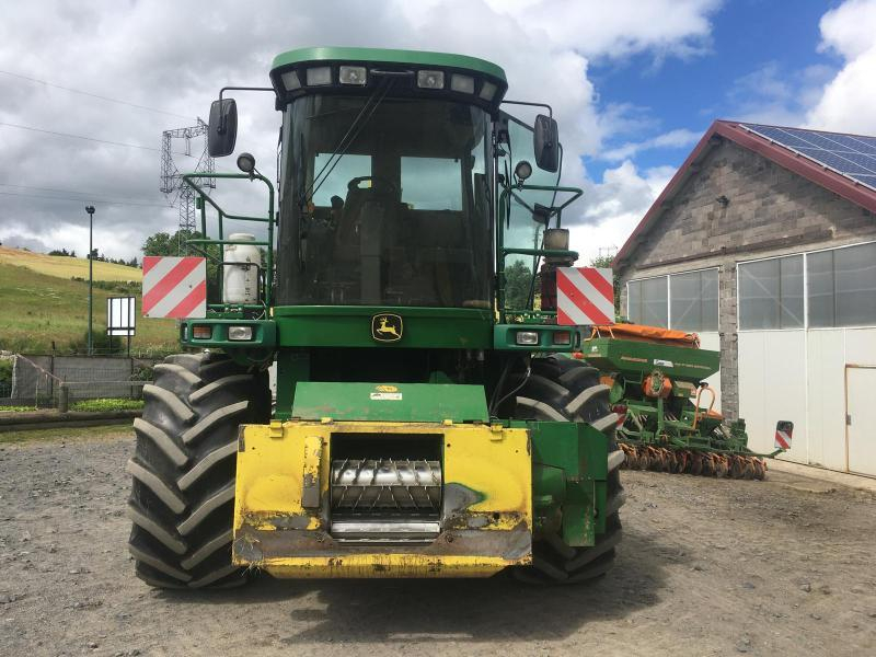 JOHN DEERE - 7200 - 2004