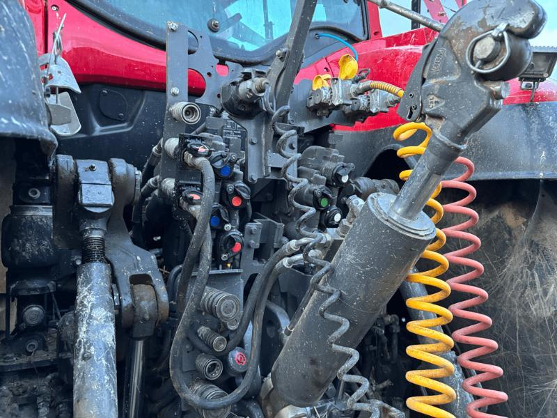 VALTRA - Q305 - 2022