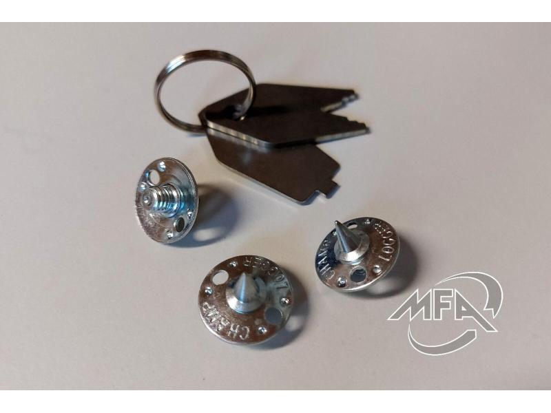 LOT DE 6 CLOUS POUR SEMELLE MAGMA