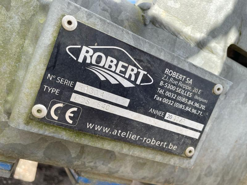 ROBERT - DBS 640 - 2011
