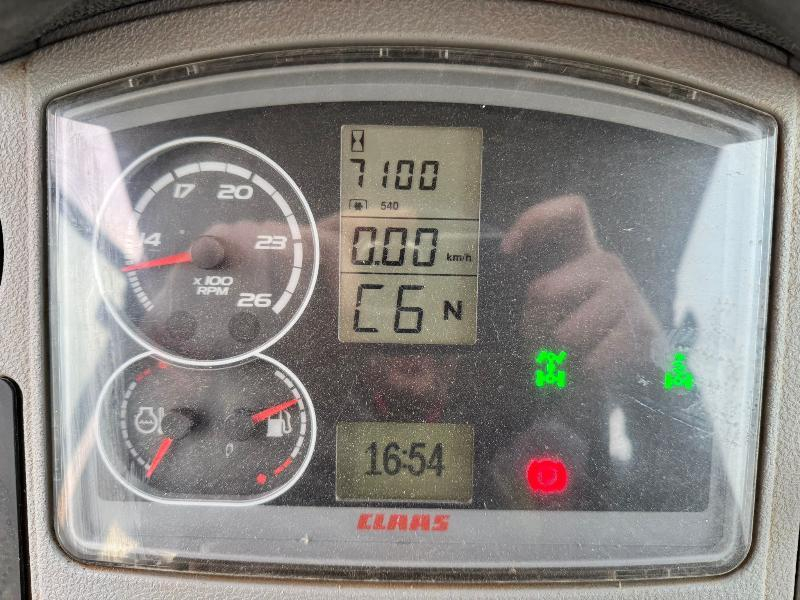 CLAAS TRACTEUR - ARION 640 - 2010