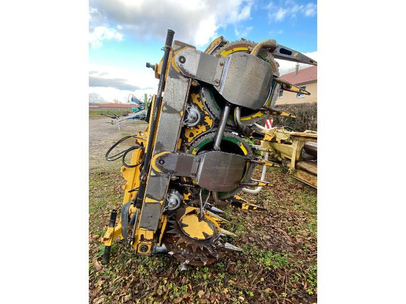 NEW HOLLAND - BEC 10 RANGS - 2014