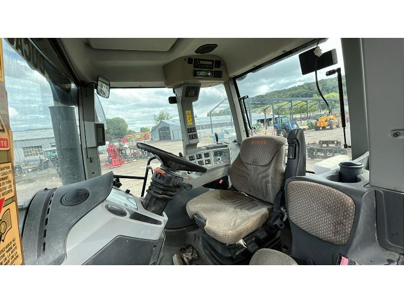 CLAAS TRACTEUR - ARION 630 - 2012