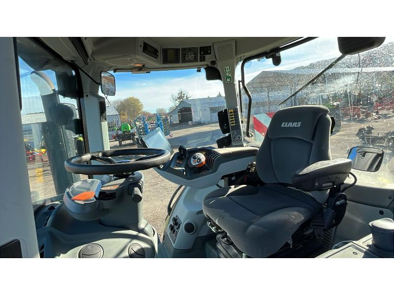 CLAAS TRACTEUR - AXION 810 - 2020