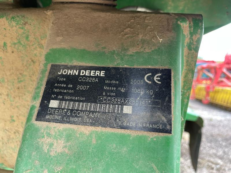 JOHN DEERE - CC 328 - 2008