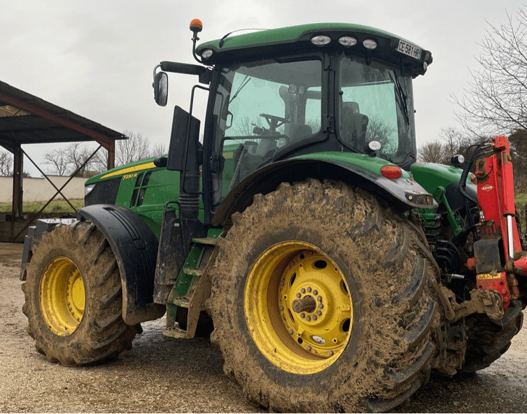 JOHN DEERE - 7230 - 2012