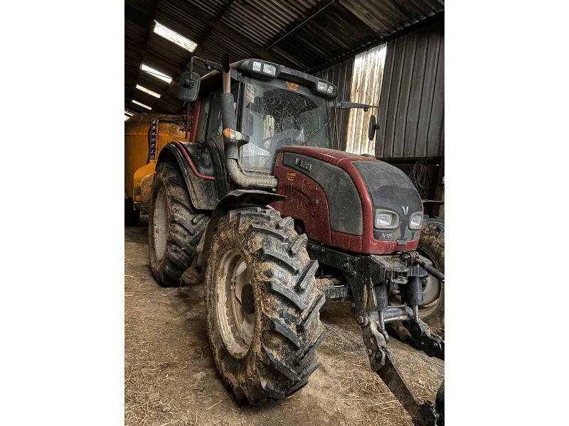 VALTRA - N121 - 2009