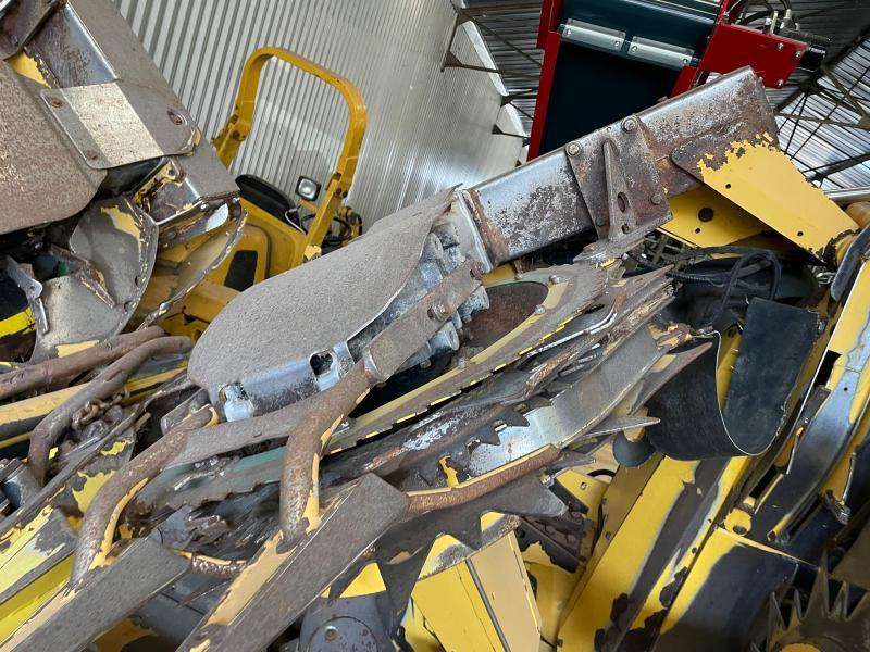 NEW HOLLAND - BEC 10 RANGS - 2014