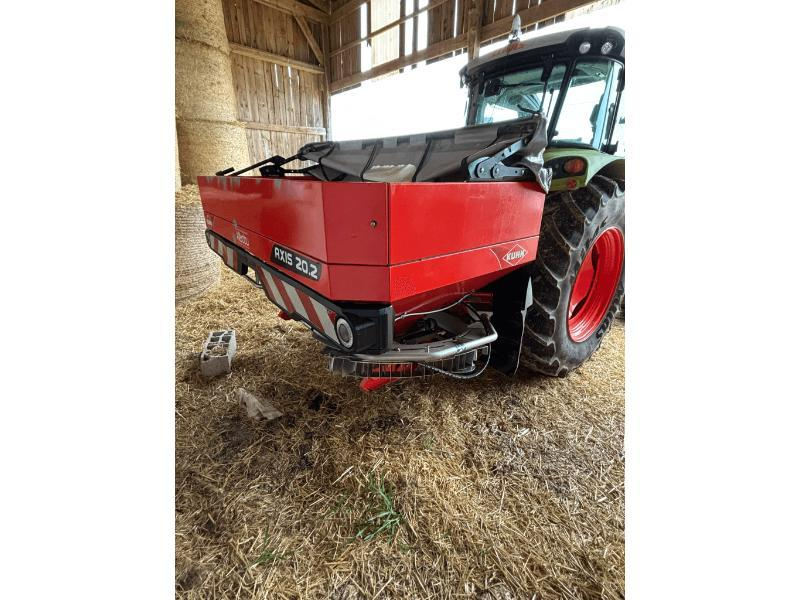 KUHN - AXIS 20.2 - 2015