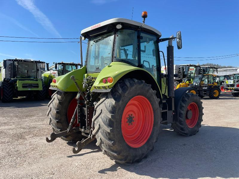 CLAAS TRACTEUR - ARION 530 - 2011