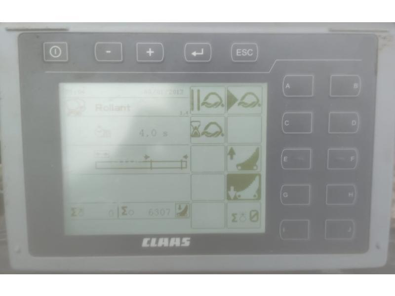 CLAAS RECOLTE - ROLLANT 520 RC - 2019