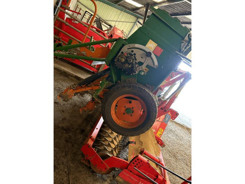 AMAZONE - D9-30 SPECIAL - 2006