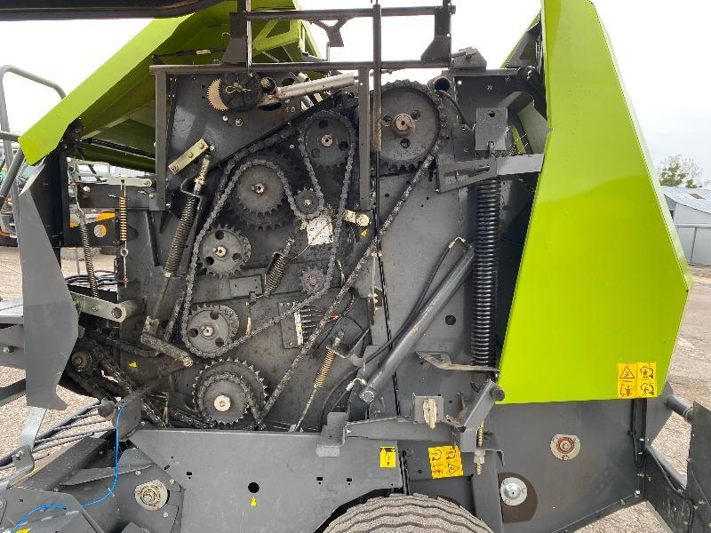CLAAS RECOLTE - ROLLANT 520 RC - 2019