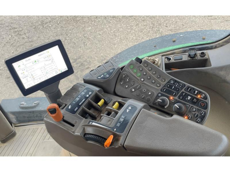 JOHN DEERE - 7230 - 2012
