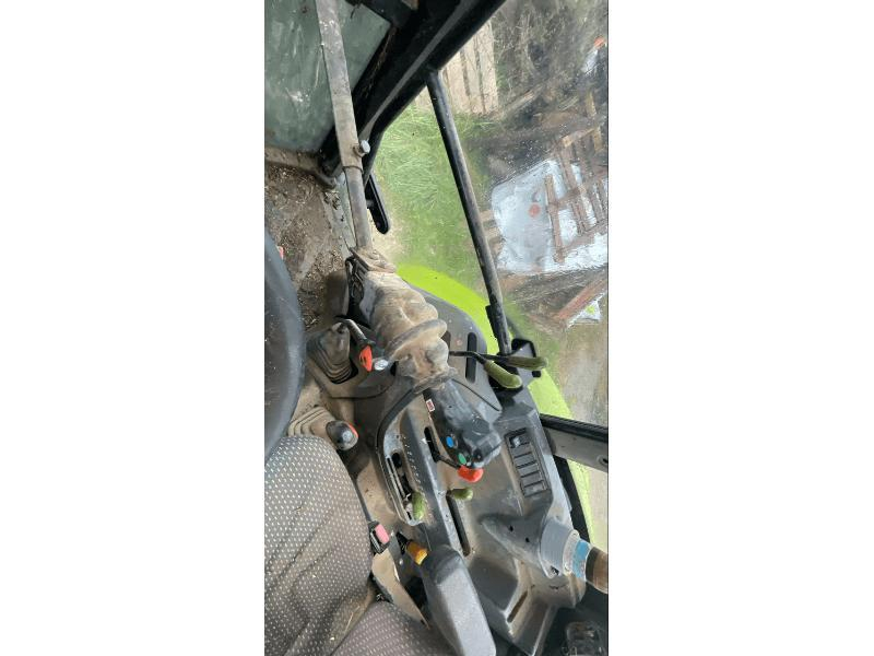 CLAAS TRACTEUR - AXOS 310 - 2011